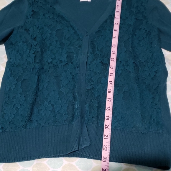 Laced front olive green cardigan - Picture 6 of 7